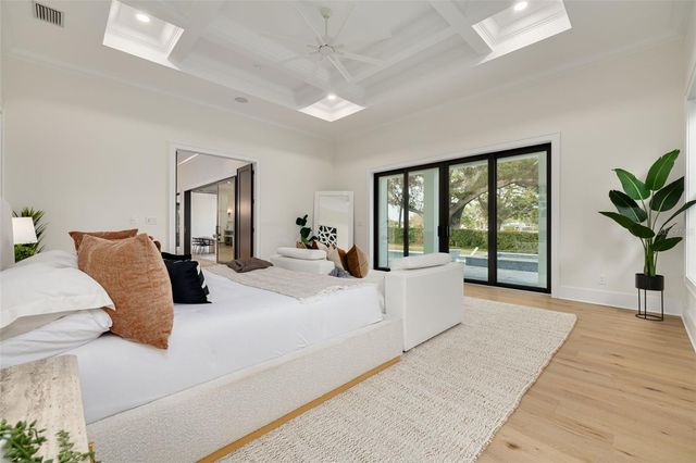 634 POINSETTIA ROAD, Belleair, FL 33756