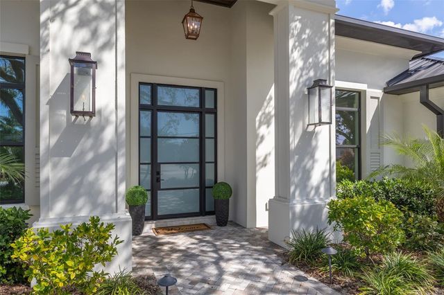 634 POINSETTIA ROAD, Belleair, FL 33756