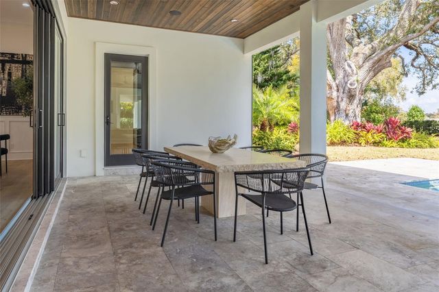 634 POINSETTIA ROAD, Belleair, FL 33756