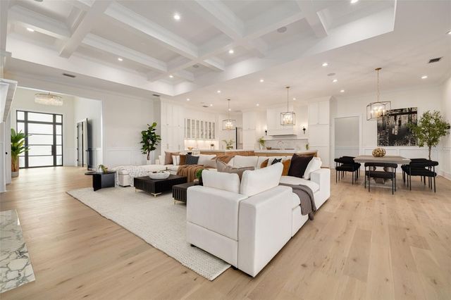 634 POINSETTIA ROAD, Belleair, FL 33756