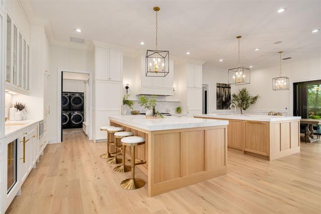 634 POINSETTIA ROAD, Belleair, FL 33756