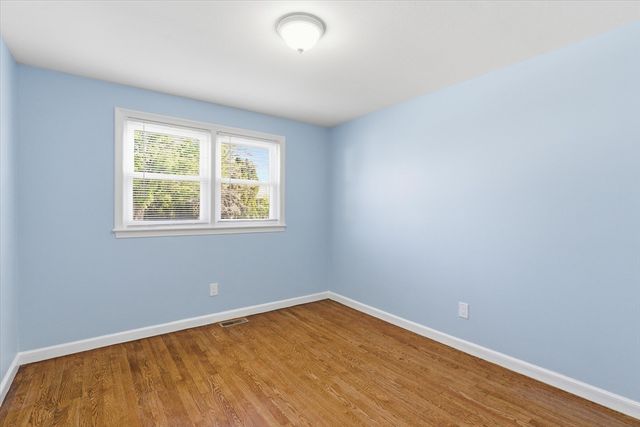 60 Pond Ln, Randolph, MA 02368