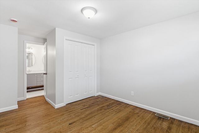 60 Pond Ln, Randolph, MA 02368