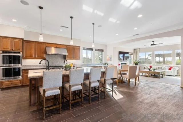 41770 Knoll Vista Lane, Temecula, CA 92592