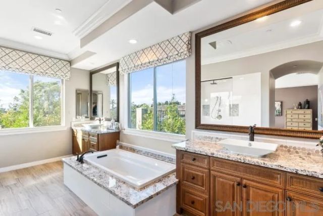 41770 Knoll Vista Lane, Temecula, CA 92592