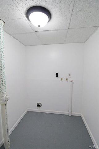 1782 Sparrow Point Lane, Fenton, MO 63026