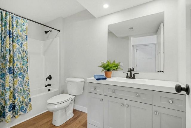 8683 Camomile Drive, Augusta, MI 49012