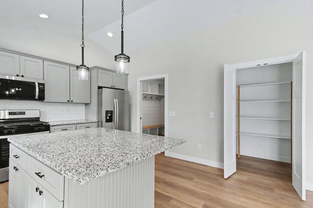 8683 Camomile Drive, Augusta, MI 49012