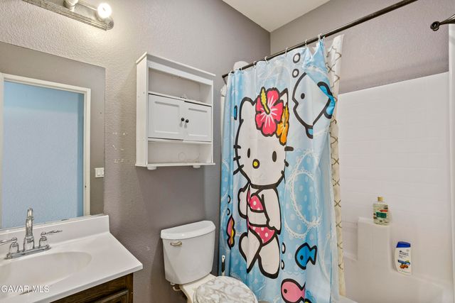 5035 Rainer Avenue, Palmdale, CA 93552