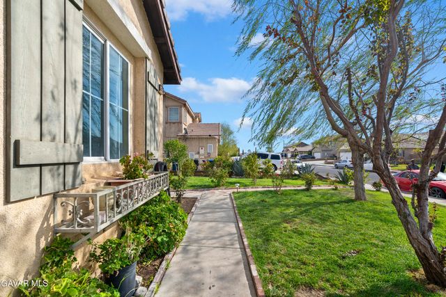 5035 Rainer Avenue, Palmdale, CA 93552