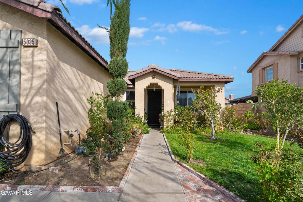 5035 Rainer Avenue, Palmdale, CA 93552