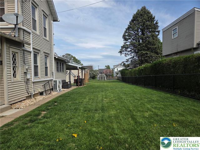 3204 South 2nd Street, Whitehall Twp, PA 18052