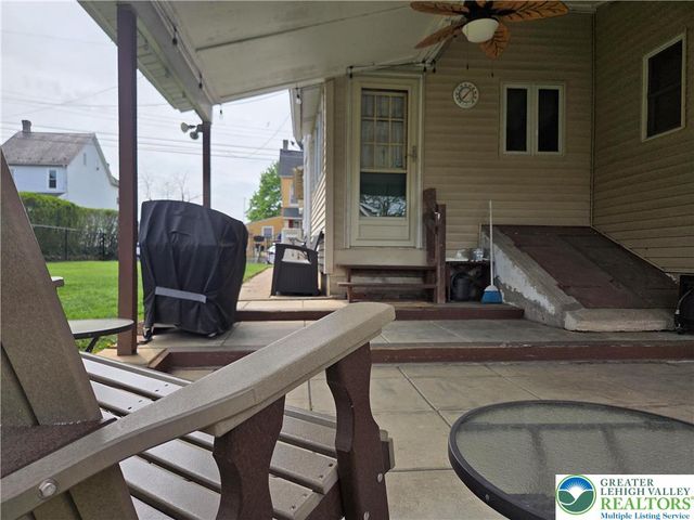 3204 South 2nd Street, Whitehall Twp, PA 18052