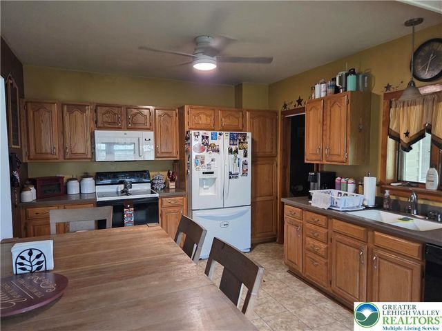 3204 South 2nd Street, Whitehall Twp, PA 18052