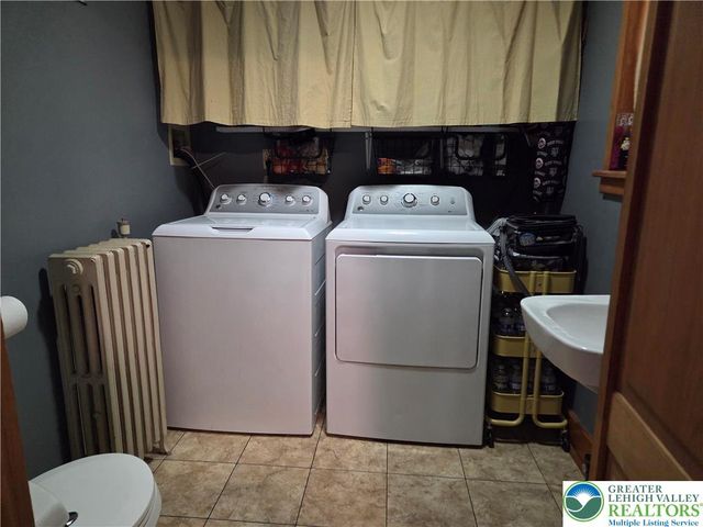 3204 South 2nd Street, Whitehall Twp, PA 18052