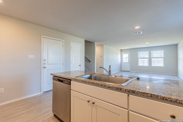 2766 Rosefinch, New Braunfels, TX 78130