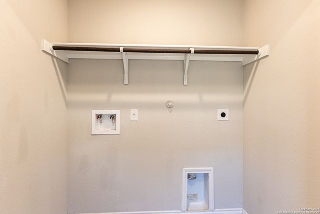 2766 Rosefinch, New Braunfels, TX 78130