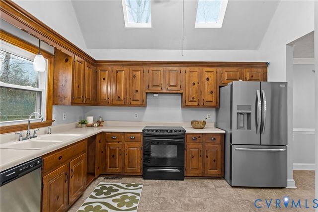 6242 Violet Cir, Mechanicsville, VA 23111