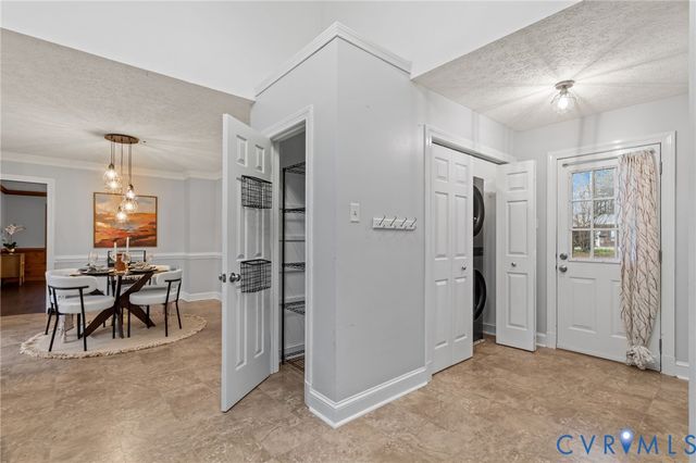 6242 Violet Cir, Mechanicsville, VA 23111