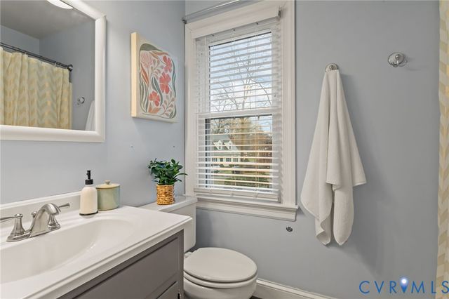 6242 Violet Cir, Mechanicsville, VA 23111