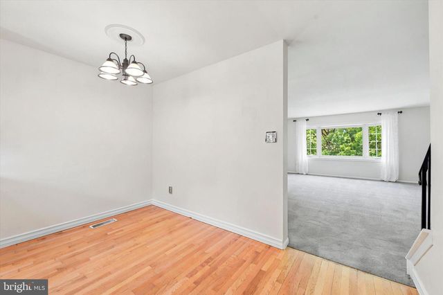 324 CARLYN CT, Downingtown, PA 19335