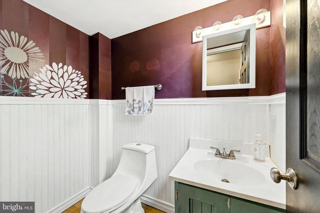 324 CARLYN CT, Downingtown, PA 19335