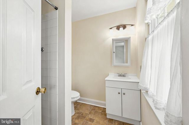 324 CARLYN CT, Downingtown, PA 19335