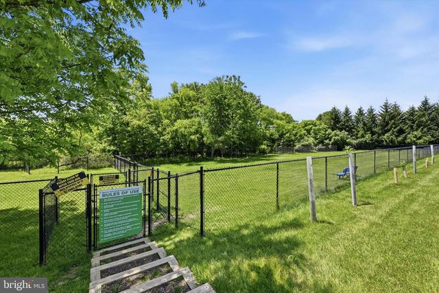 324 CARLYN CT, Downingtown, PA 19335