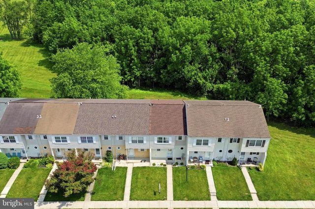 324 CARLYN CT, Downingtown, PA 19335