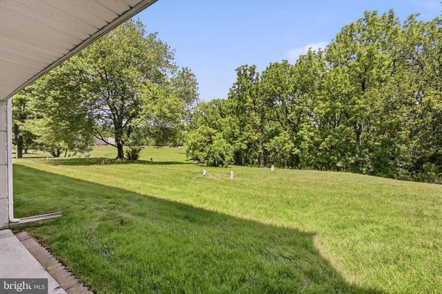 324 CARLYN CT, Downingtown, PA 19335