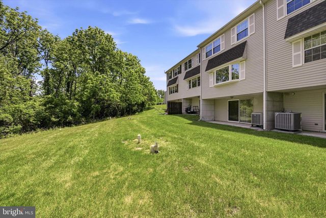 324 CARLYN CT, Downingtown, PA 19335