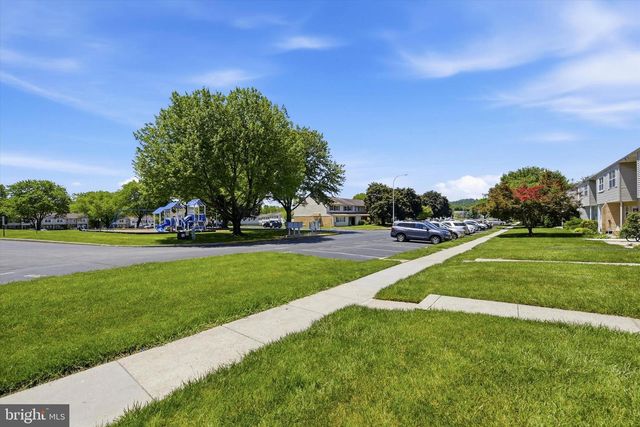 324 CARLYN CT, Downingtown, PA 19335
