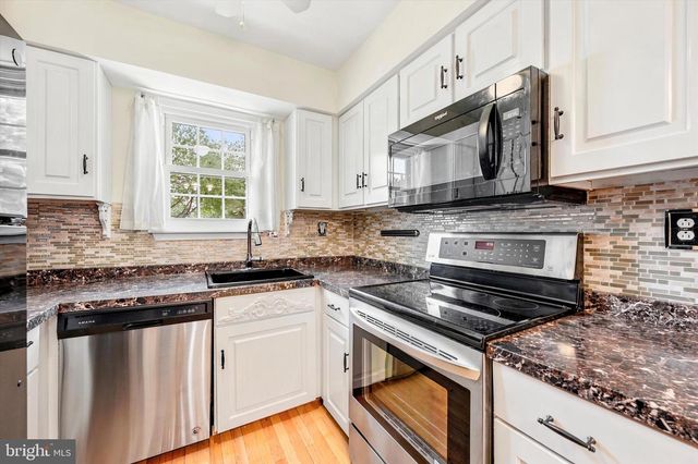 324 CARLYN CT, Downingtown, PA 19335