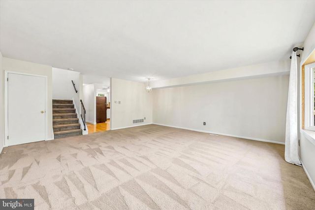 324 CARLYN CT, Downingtown, PA 19335