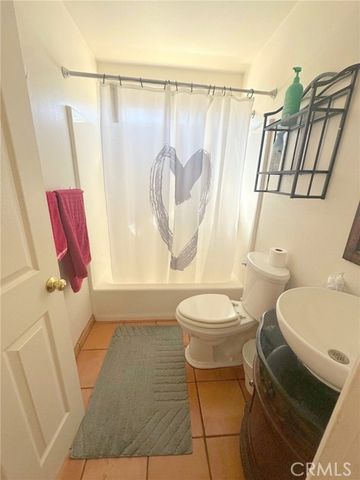 2005 Zermatt, Pine Mtn Club, CA 93222