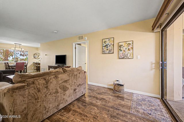 12222 N PARADISE VILLAGE Parkway S 343, Phoenix, AZ 85032