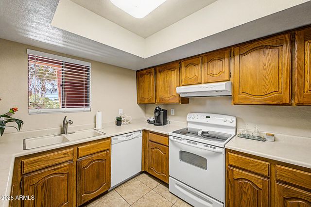 12222 N PARADISE VILLAGE Parkway S 343, Phoenix, AZ 85032