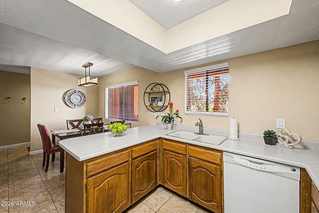 12222 N PARADISE VILLAGE Parkway S 343, Phoenix, AZ 85032