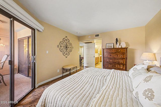 12222 N PARADISE VILLAGE Parkway S 343, Phoenix, AZ 85032
