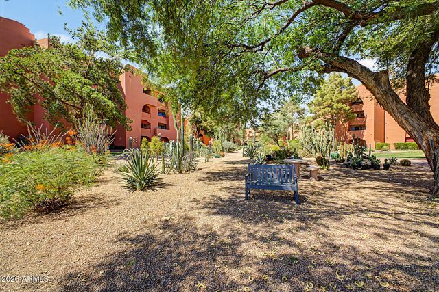 12222 N PARADISE VILLAGE Parkway S 343, Phoenix, AZ 85032