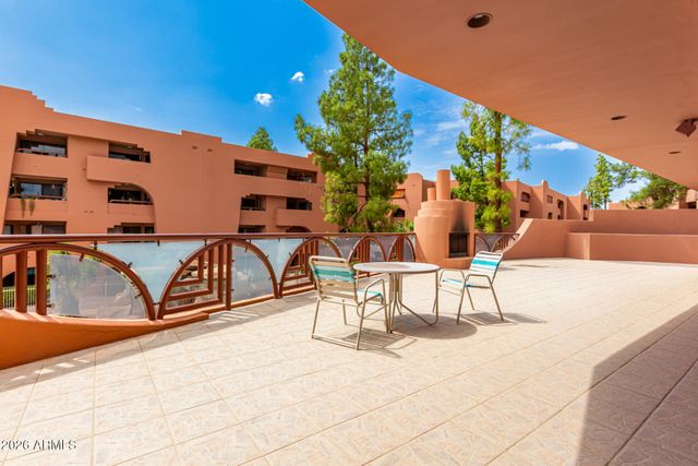 12222 N PARADISE VILLAGE Parkway S 343, Phoenix, AZ 85032