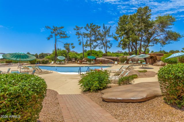 12222 N PARADISE VILLAGE Parkway S 343, Phoenix, AZ 85032