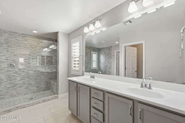 10249 E KINETIC Drive, Mesa, AZ 85212