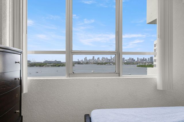1500 Bay Road 1122s, Miami Beach, FL 33139