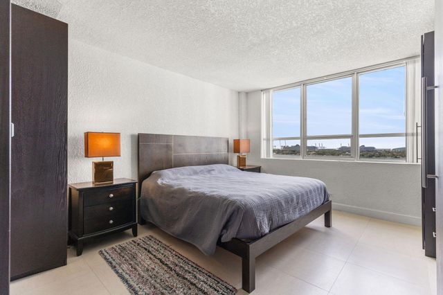 1500 Bay Road 1122s, Miami Beach, FL 33139
