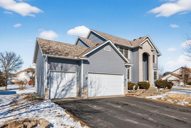 9727 Linden Avenue N, Brooklyn Park, MN 55443