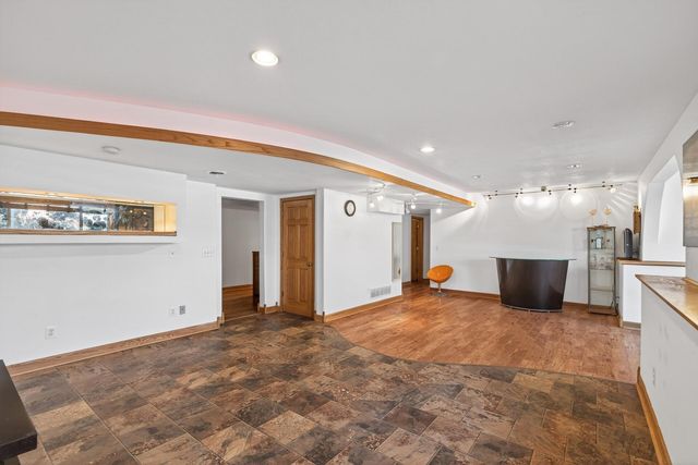 9727 Linden Avenue N, Brooklyn Park, MN 55443