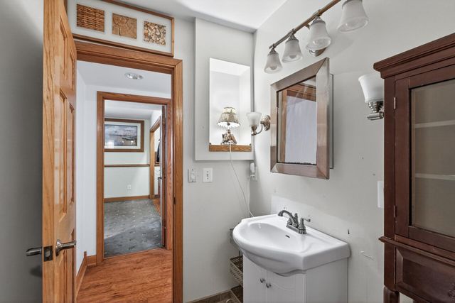 9727 Linden Avenue N, Brooklyn Park, MN 55443