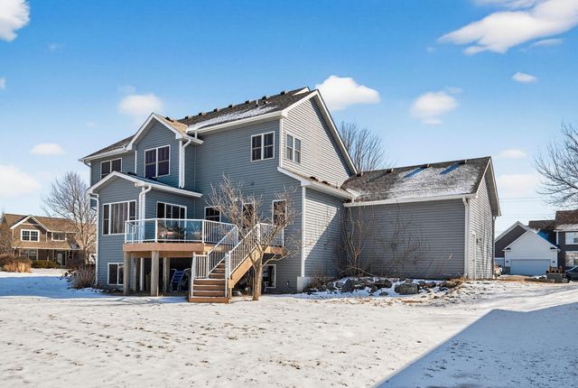 9727 Linden Avenue N, Brooklyn Park, MN 55443