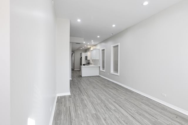 3621 S Winchester Avenue 1, Chicago, IL 60609